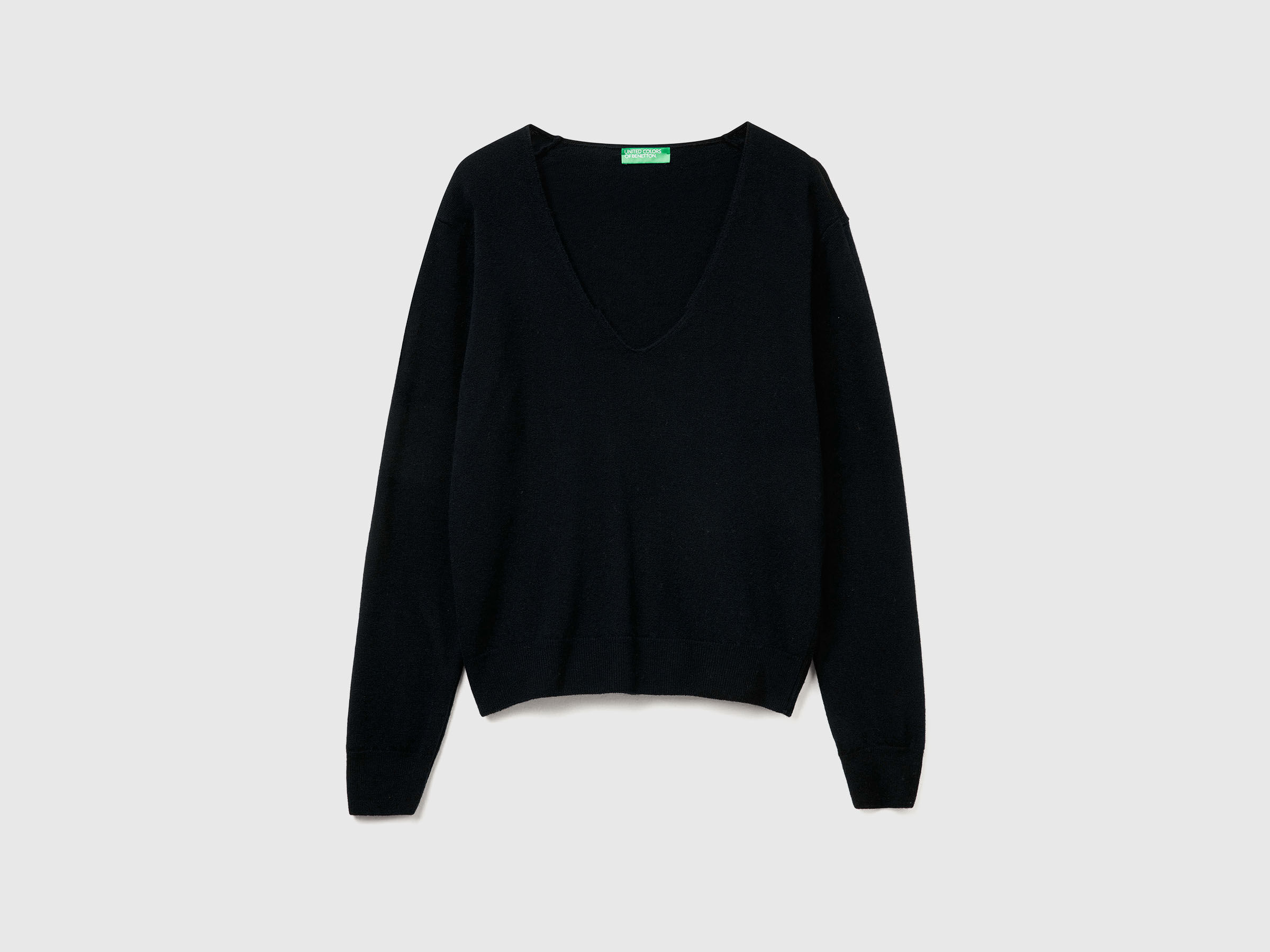 V NECK SWEATER L/S Women image number 4